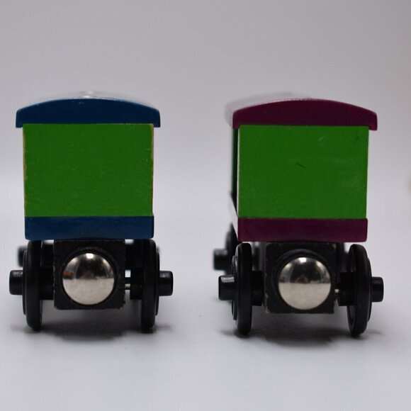 Squid and Shark - Thomas & Friends Aquarium Car Wooden Railway Sodor 2002 Rare - Picture 5 of 9